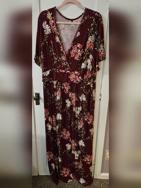 Burgundy Floral Maxi Dress